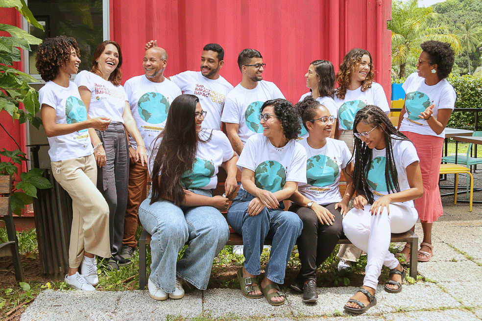 Equipe da Aqualuz. — Foto: Divulgação