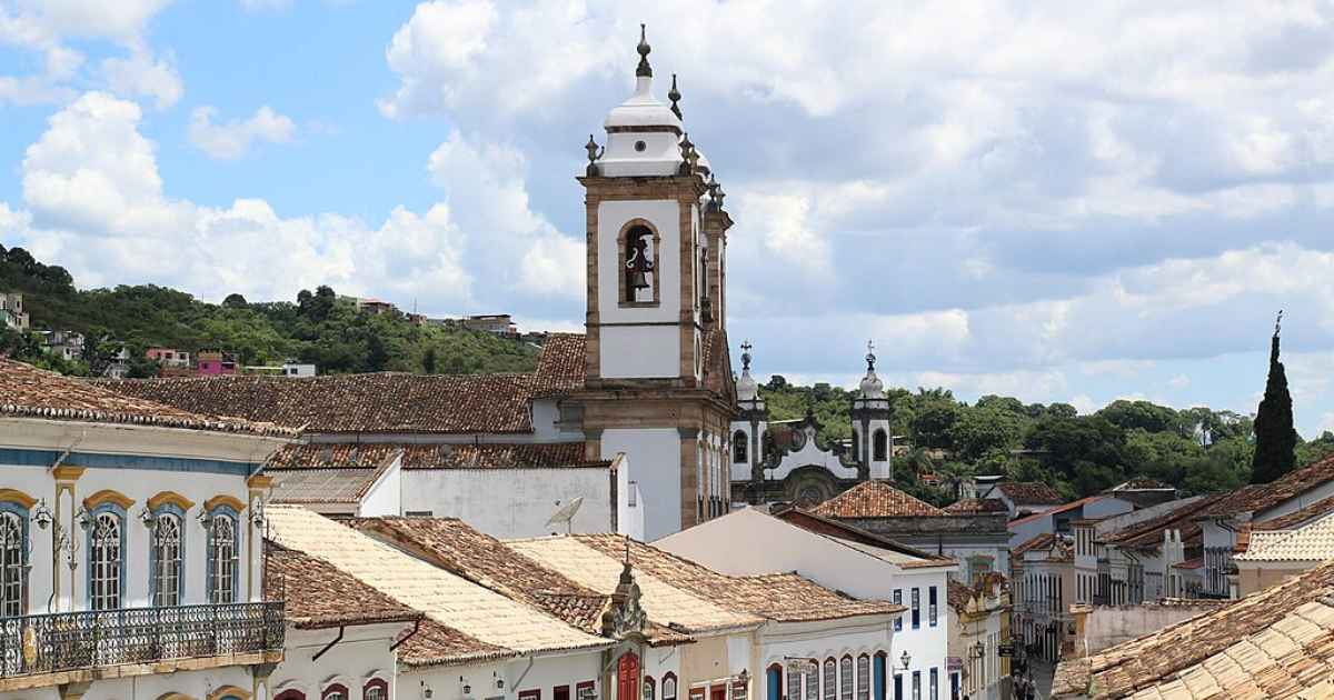 Leia mais sobre o artigo São João Del Rei: entre histórias de Tiradentes e serestas noturnas