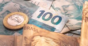 Leia mais sobre o artigo Custo de vida preocupa brasileiros em 2025 e desafia cidades